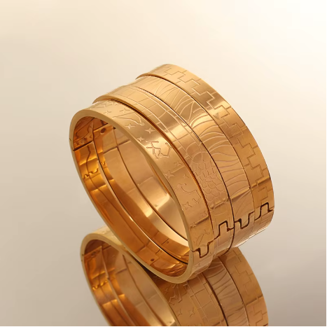 Grid Fashionable Bangle