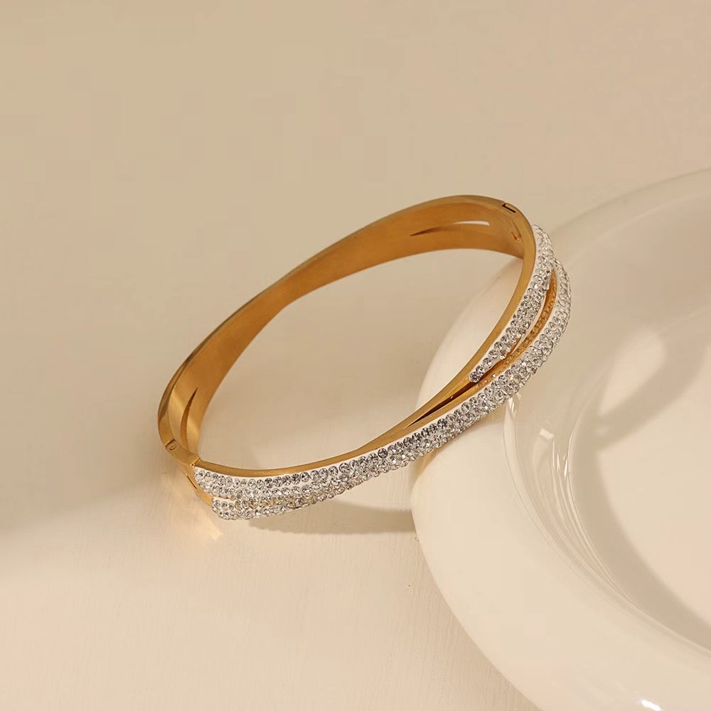 Charming Cross Full Zircon Line Bangle