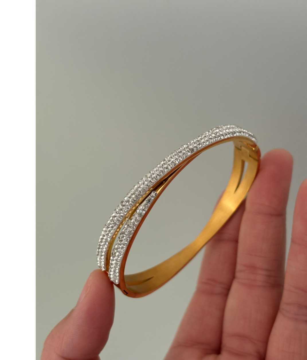 Charming Cross Full Zircon Line Bangle