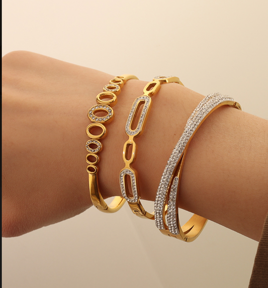 Charming Cross Full Zircon Line Bangle