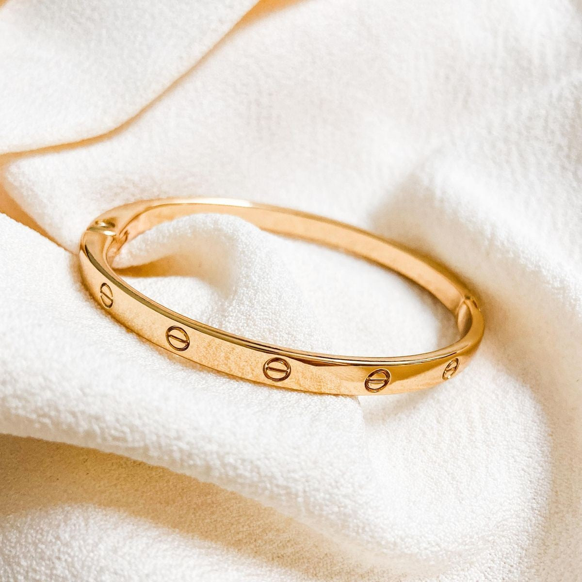 Classic love bracelet