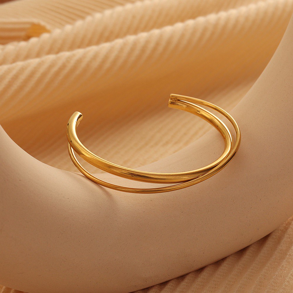 Twisted Bangle