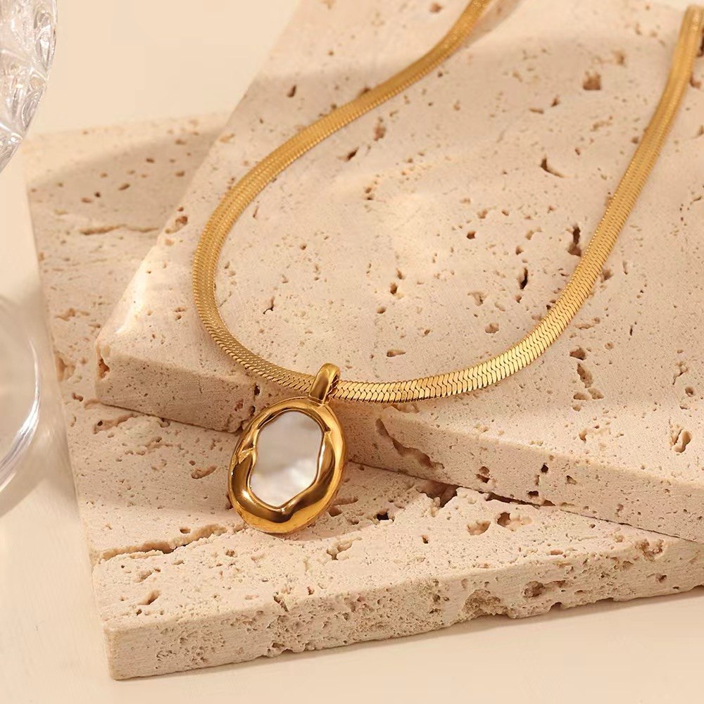 Mother-of-Pearl Medallion Necklace