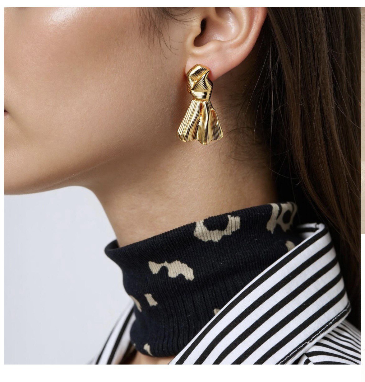 Golden Knot Earring