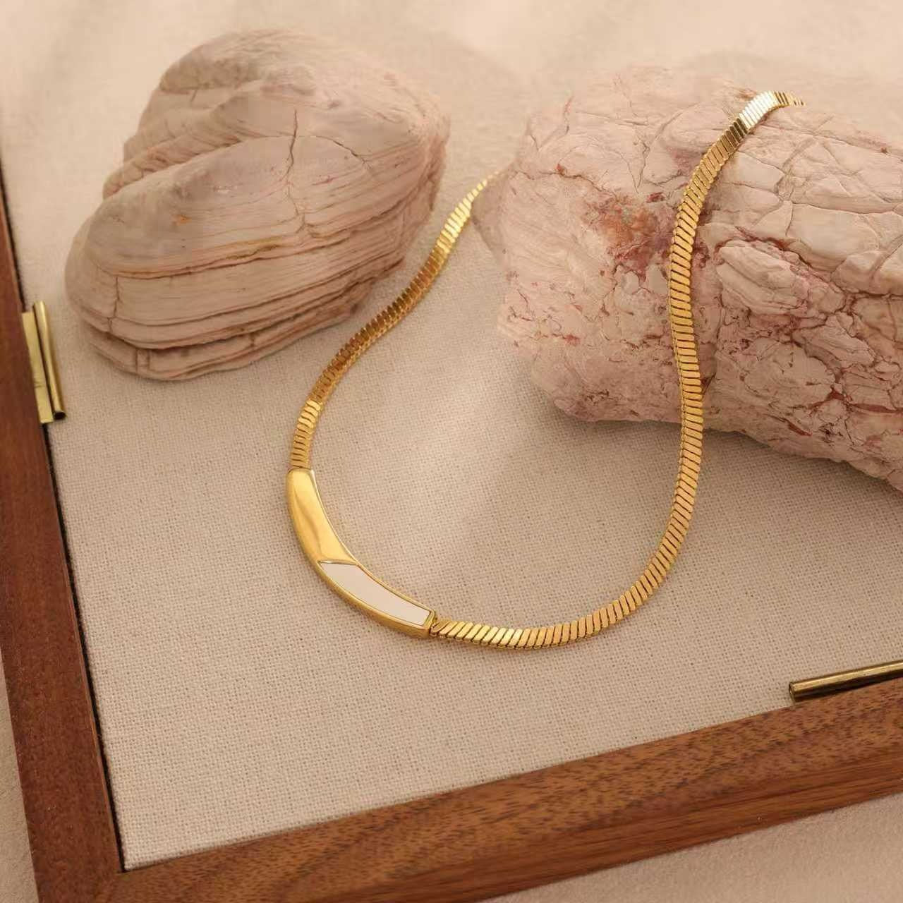 Golden Arc Necklace