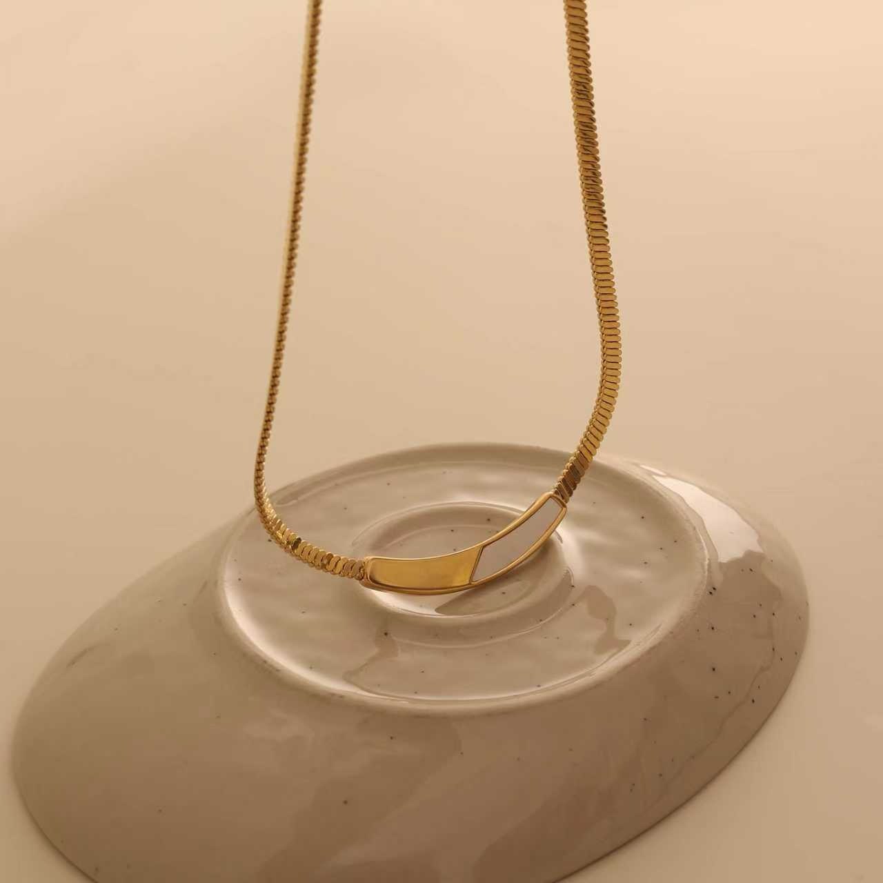 Golden Arc Necklace